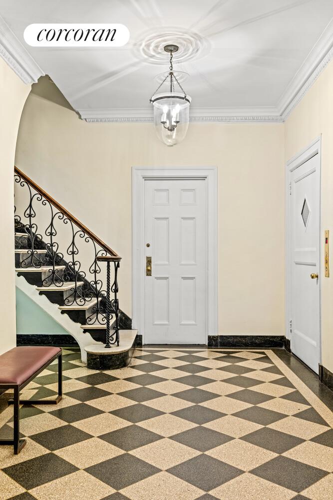45 5TH Avenue 16C