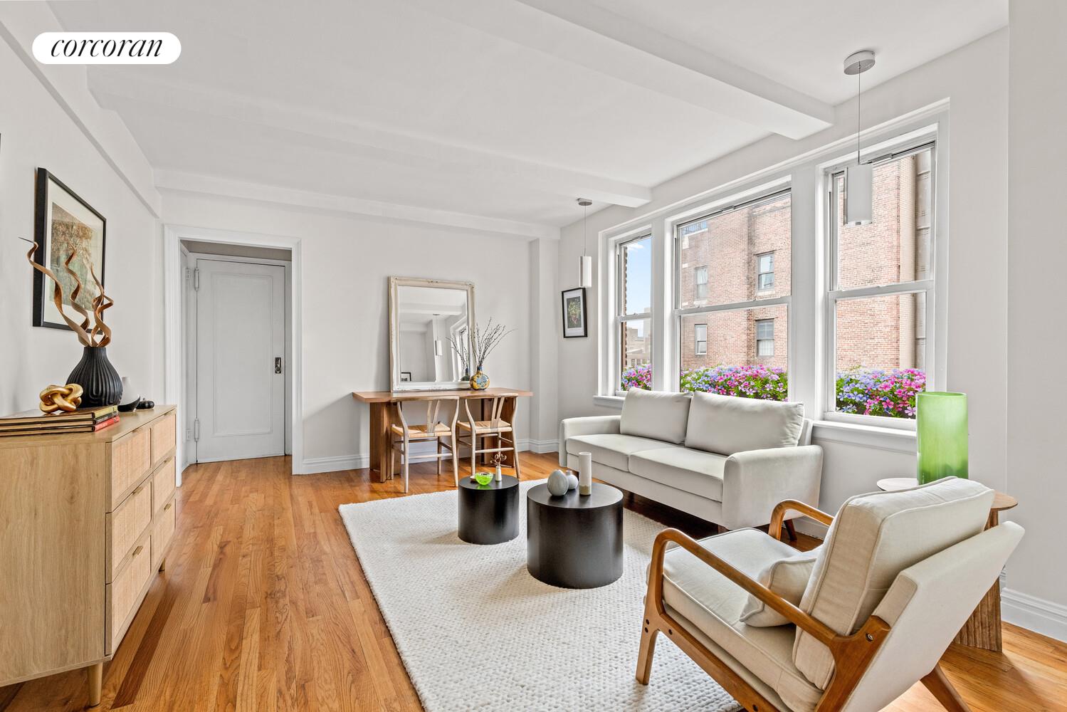 45 5TH Avenue 16C