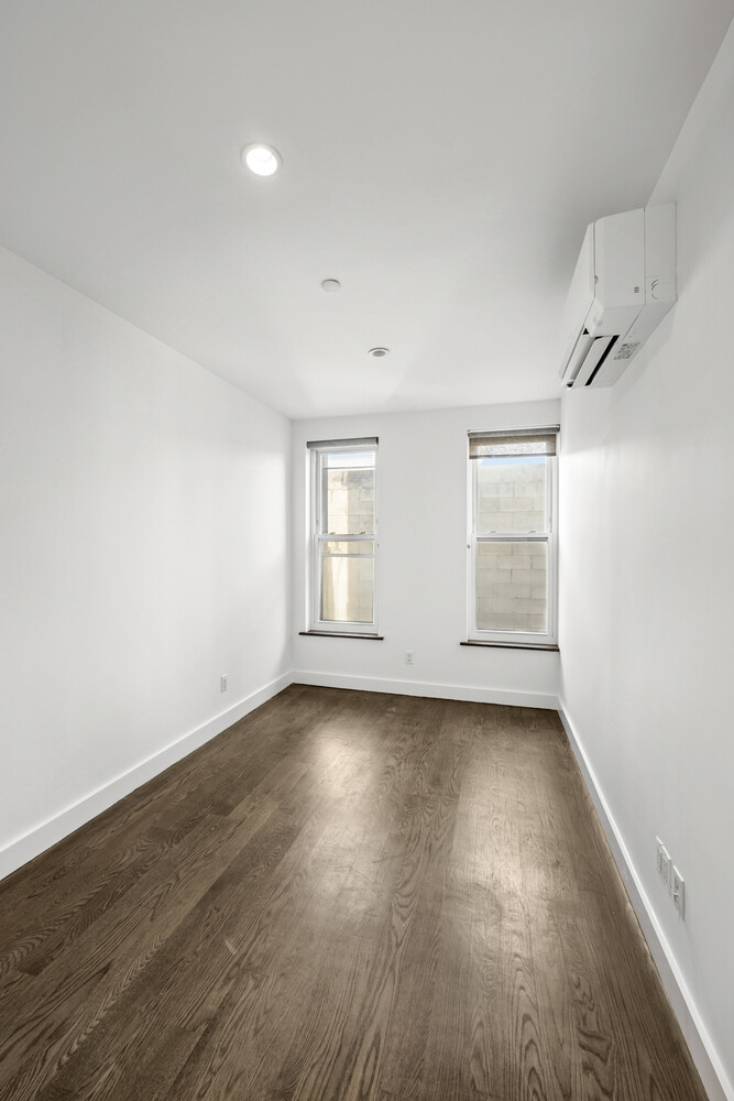 17 ORCHARD Street 5