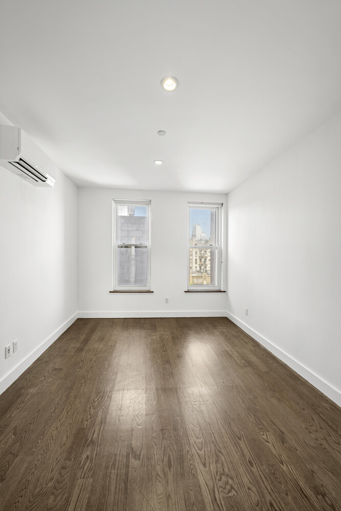 17 ORCHARD Street 5
