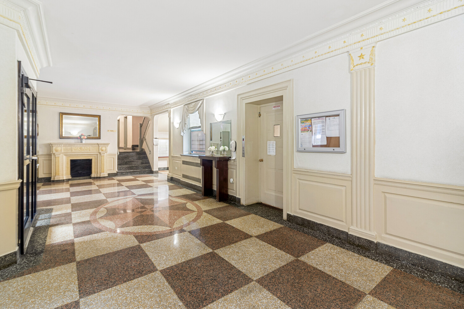 63-109 SAUNDERS Street 3A