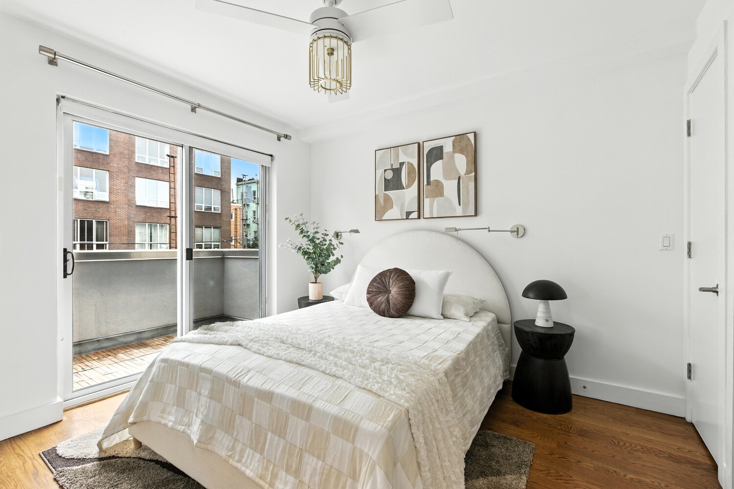 152 WITHERS Street 2B