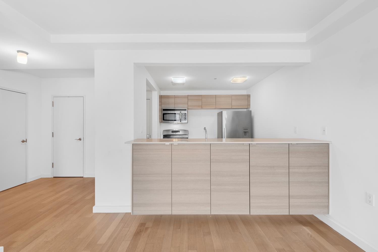 91-16 SHORE FRONT Parkway 5E