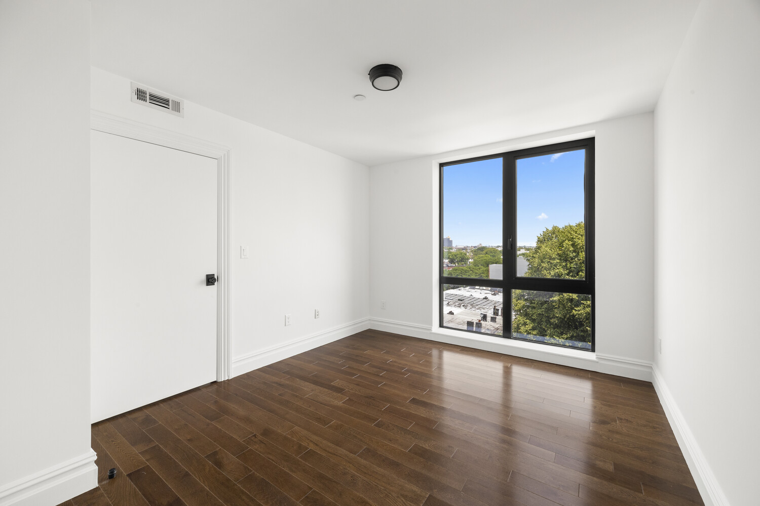 1255 BUSHWICK Avenue 7B