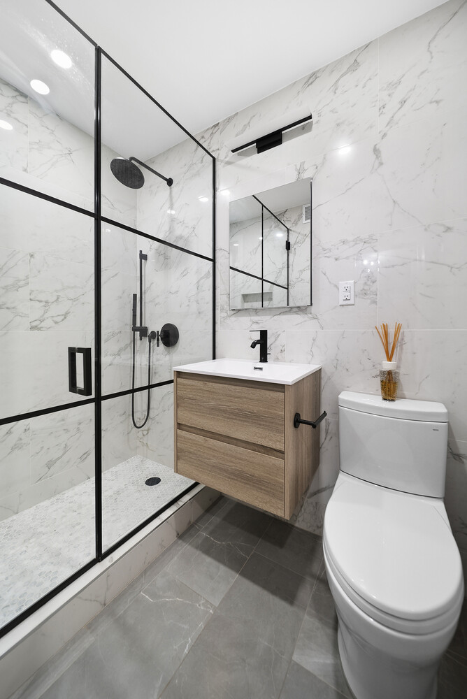 400 E 54TH Street 5F