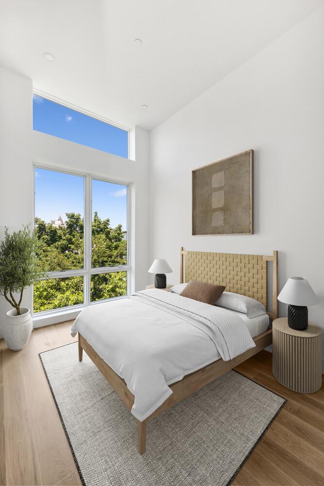 1019 HANCOCK Street 4B