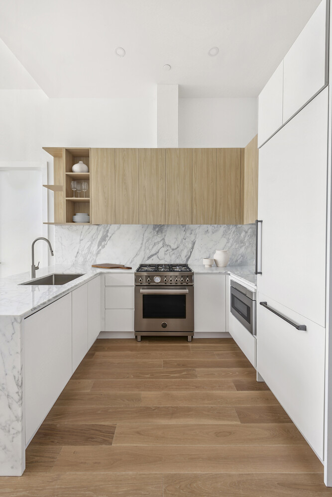 1019 HANCOCK Street 4B