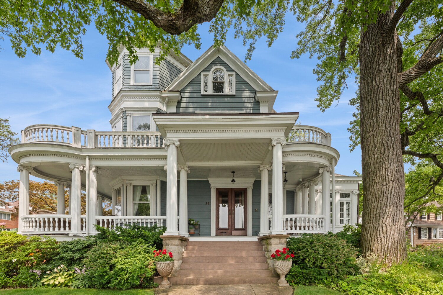 28 SHORE Road