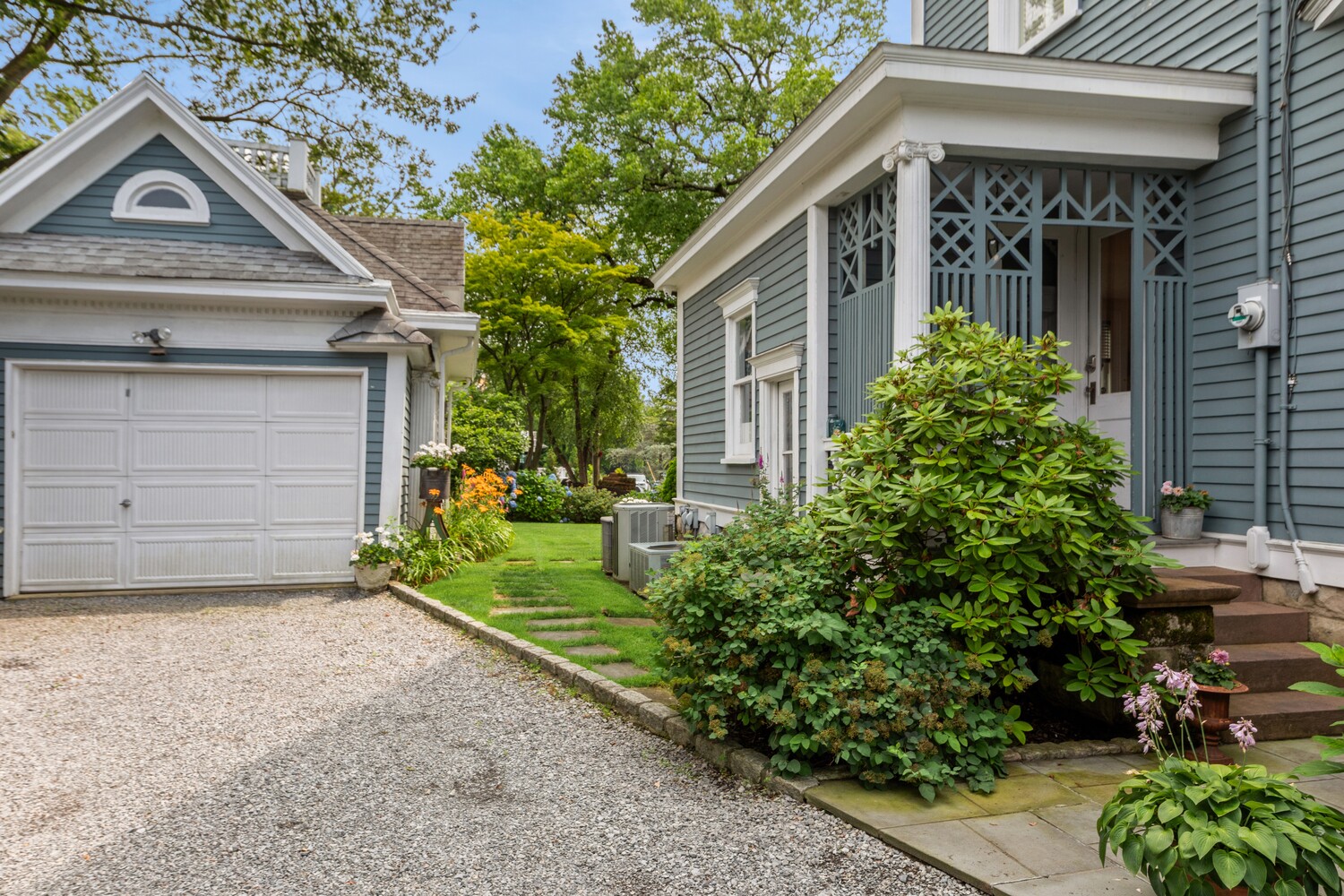 28 SHORE Road