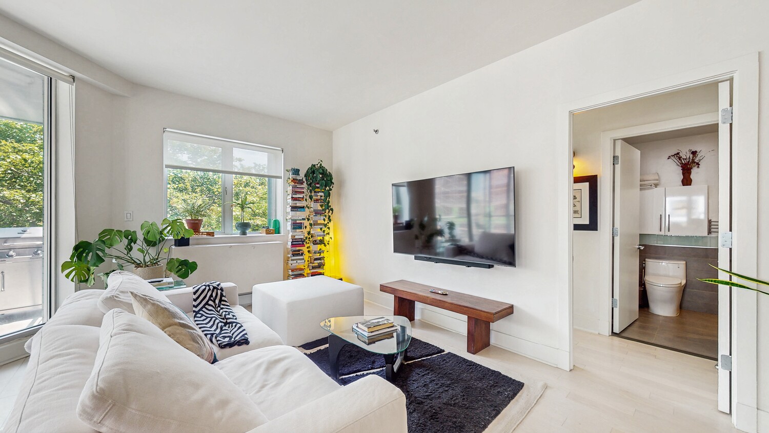 100 MASPETH Avenue 5C