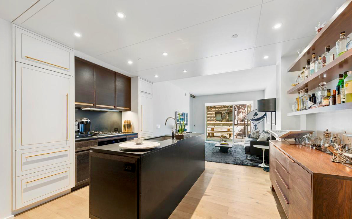 345 W 14TH Street 2E