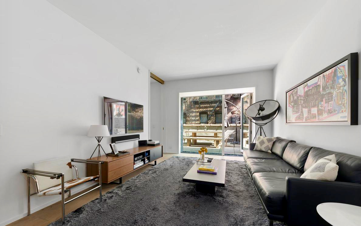345 W 14TH Street 2E