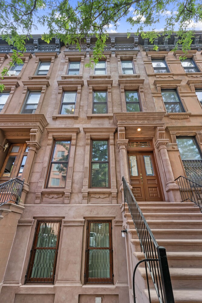 124 W 131ST Street