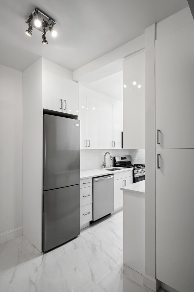 210 W 103RD Street 4C