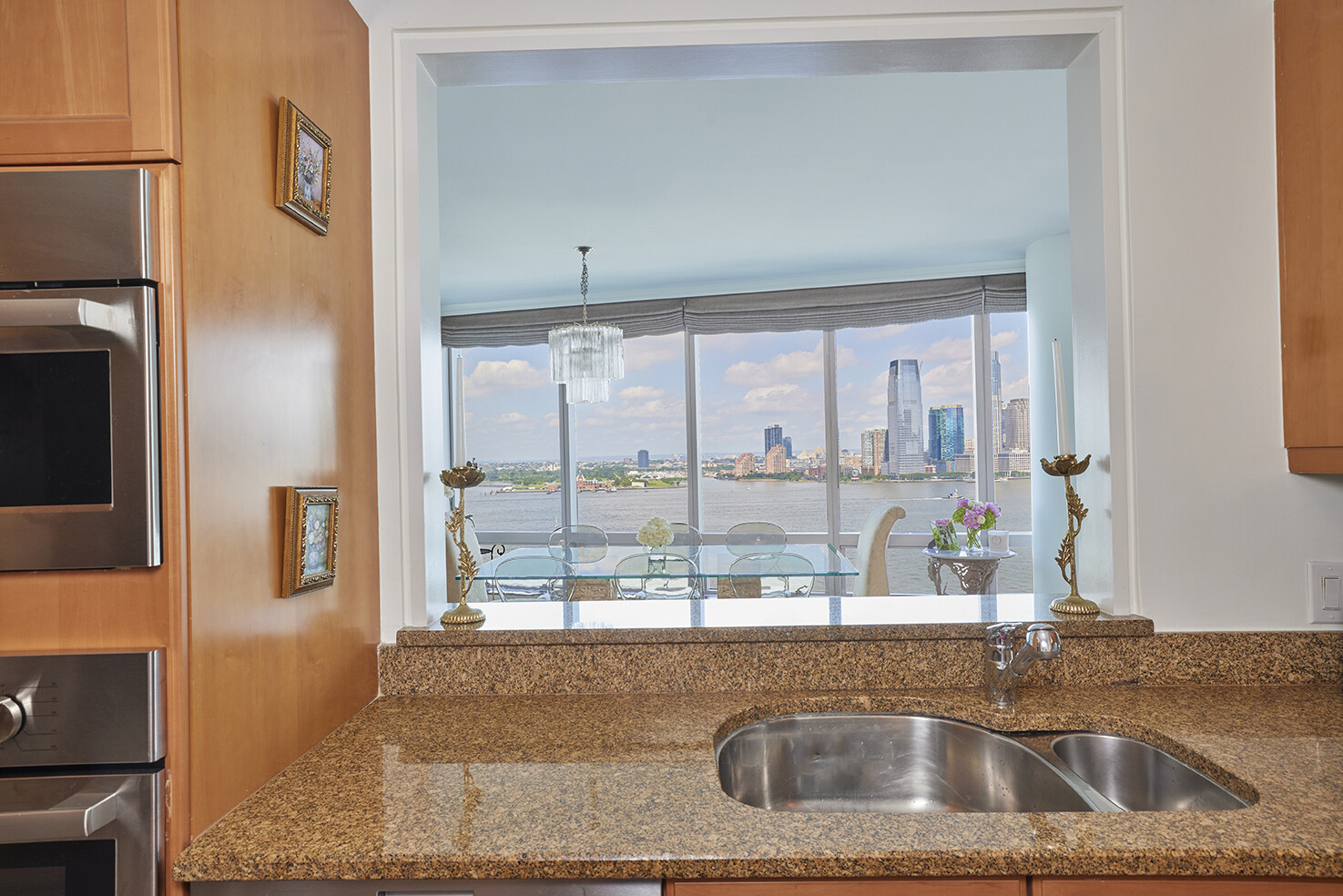 10 LITTLE WEST Street 18A