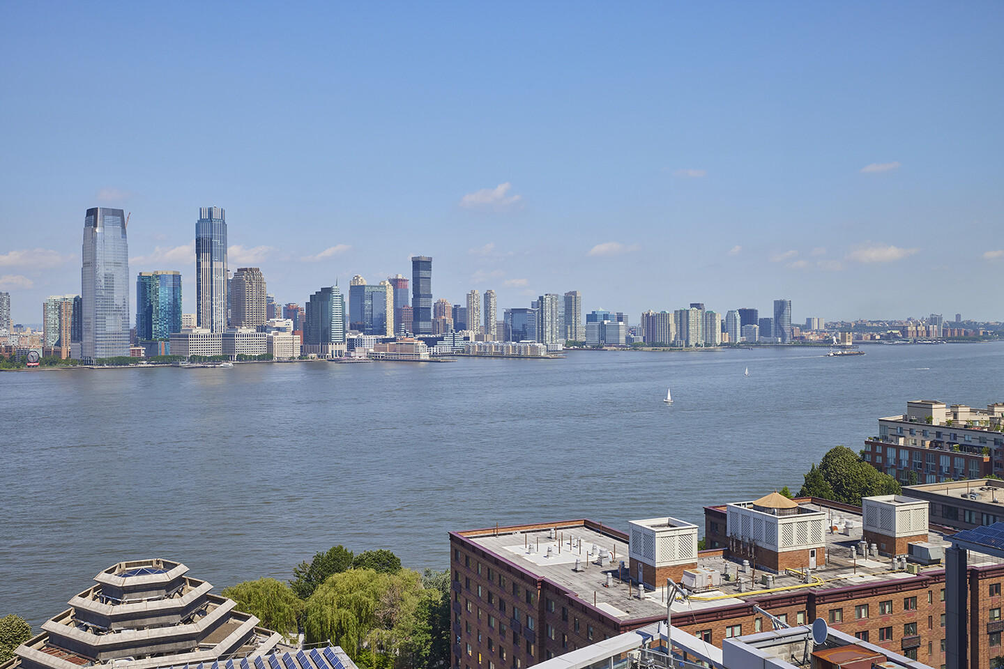 10 LITTLE WEST Street 18A