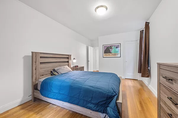 350 E 54TH Street 3K