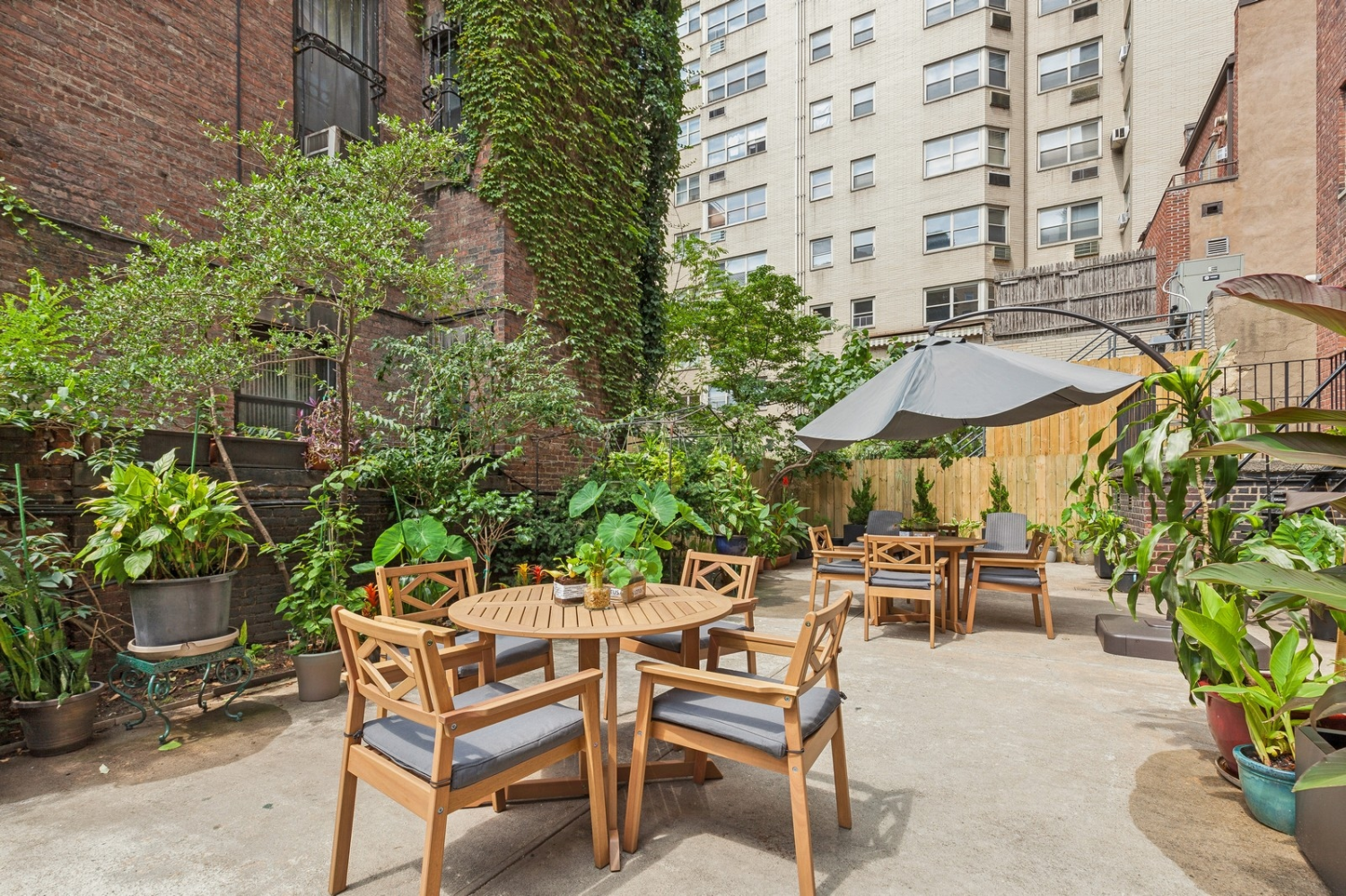 110 E 36TH Street 2A