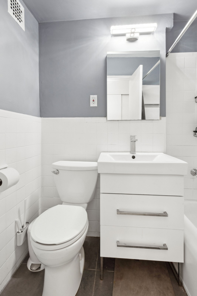 110 E 36TH Street 2A