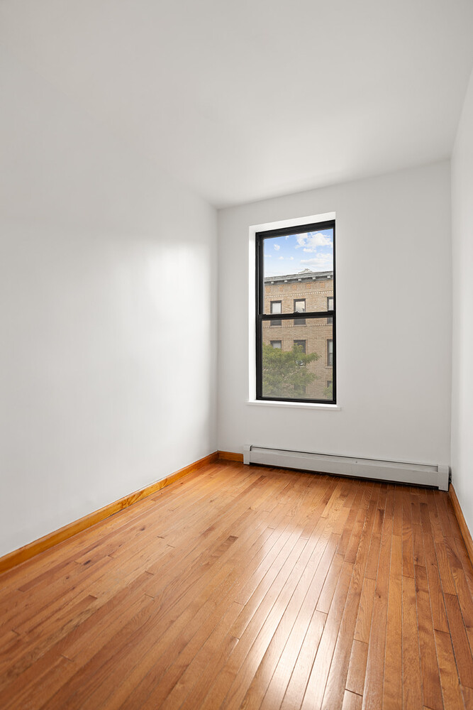 61-31 MADISON Street 3LL