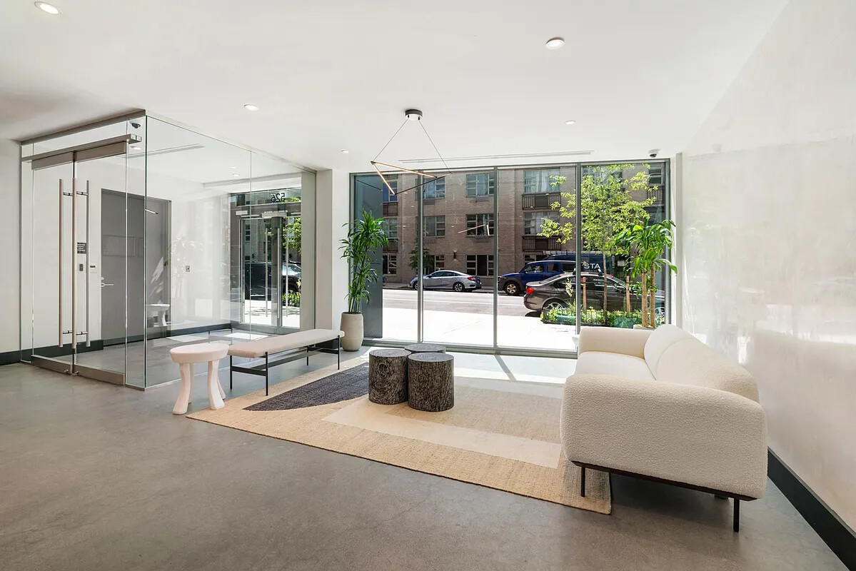 526 UNION Avenue 508