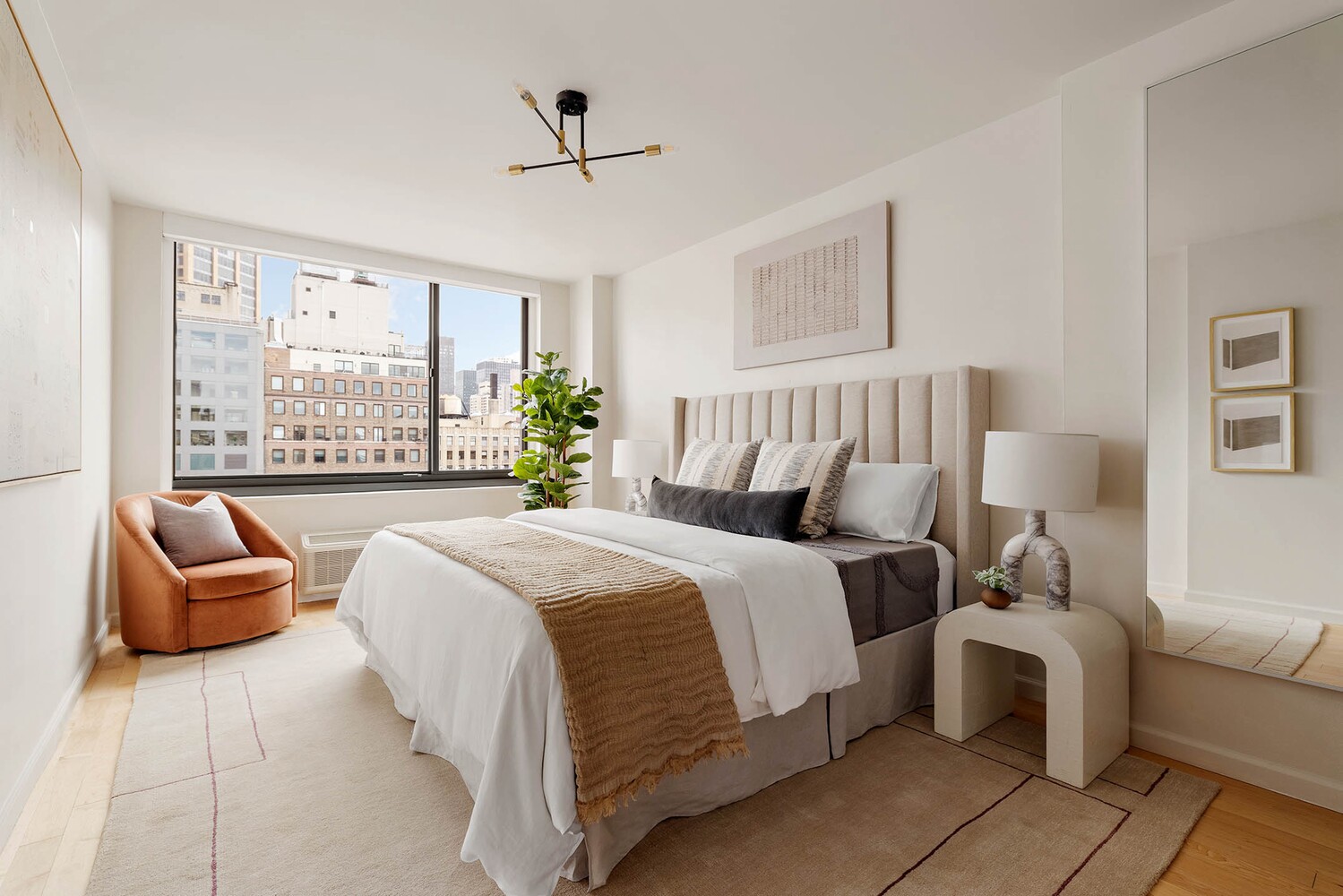 111 E 30TH Street 20A