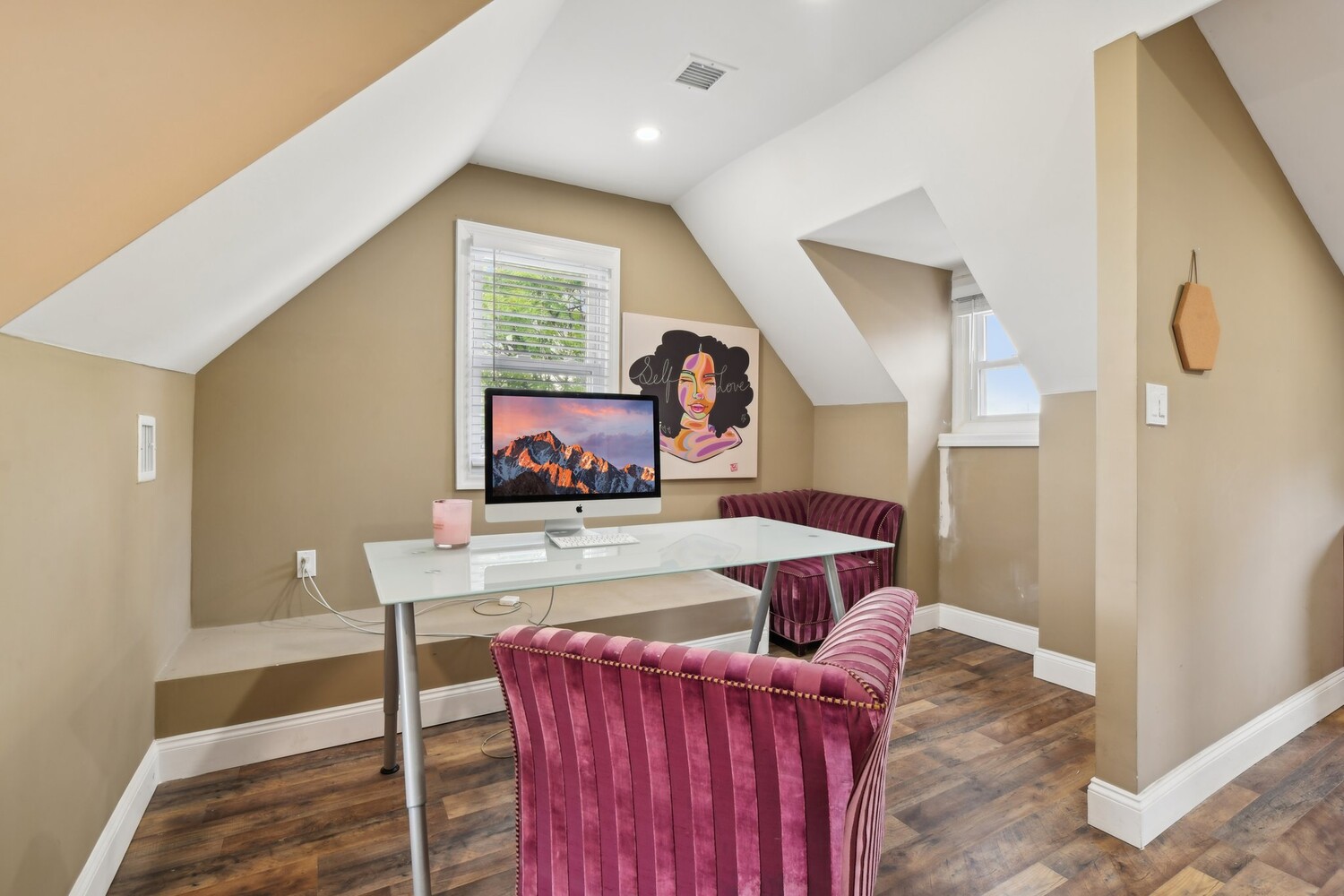 620 E 40TH Street
