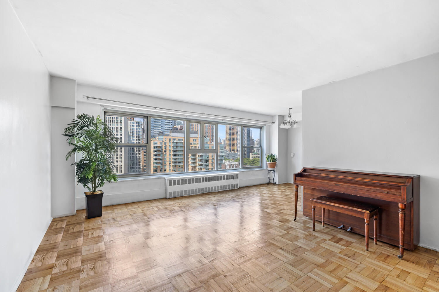 115 ASHLAND Place 16A