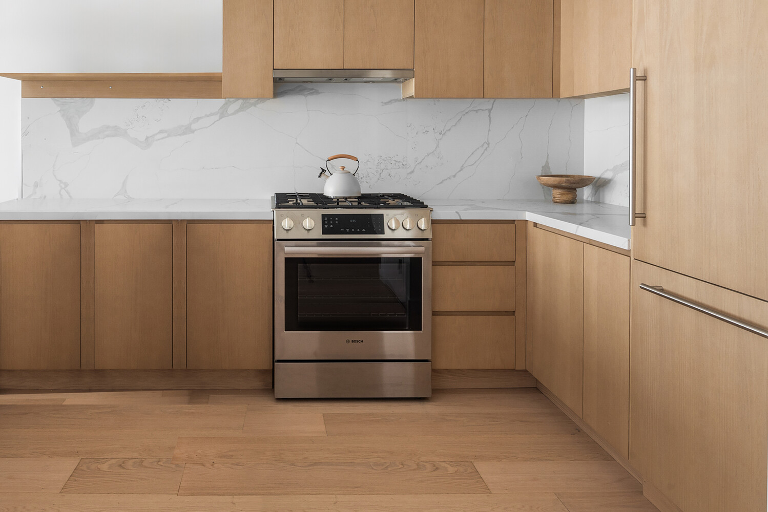 30-05 VERNON Boulevard 2H