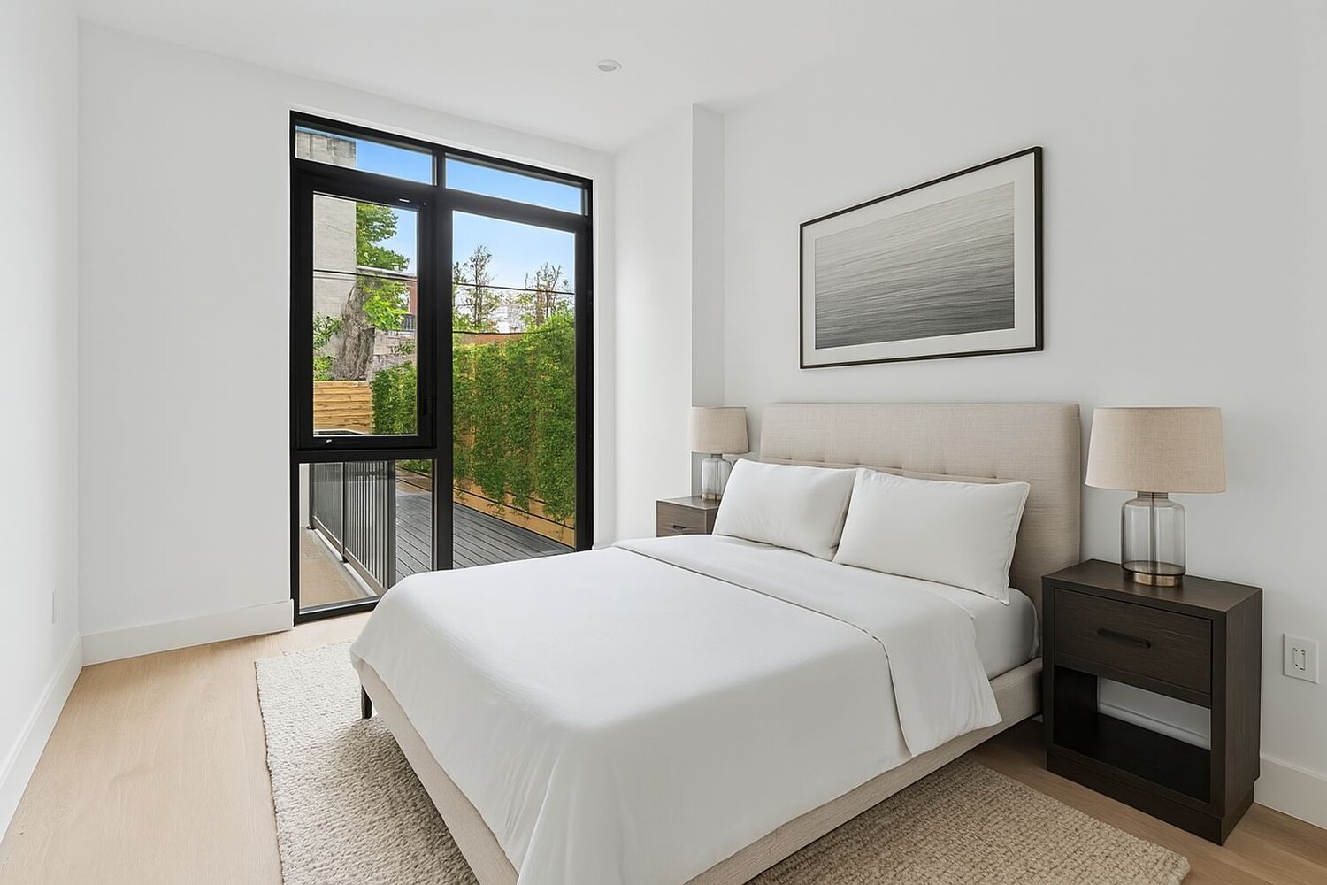 421 MAPLE Street 102