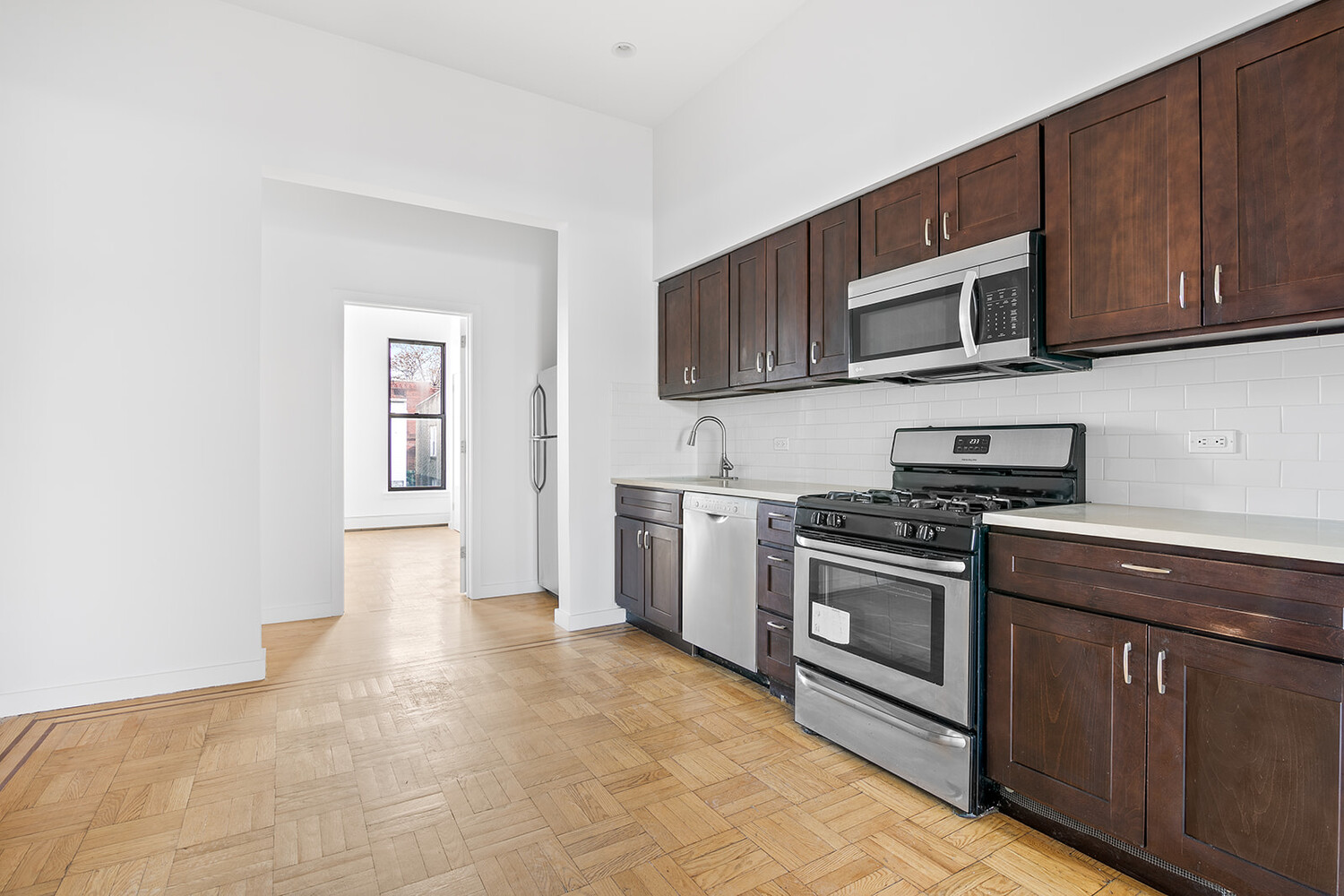 75 STANHOPE Street 2