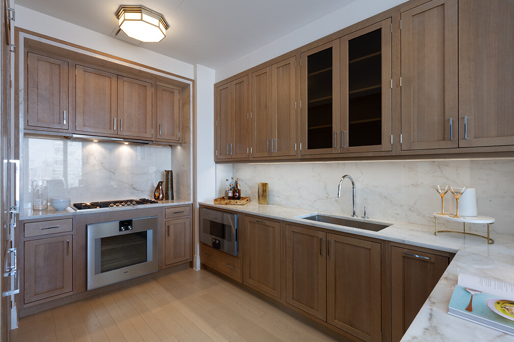 30 PARK Place 64B