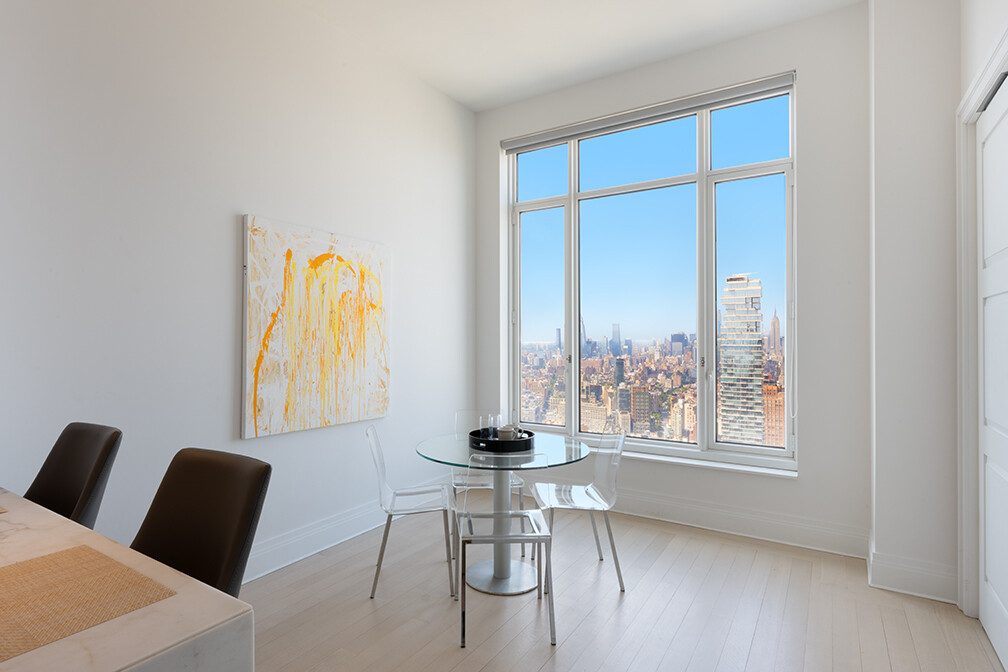 30 PARK Place 64B