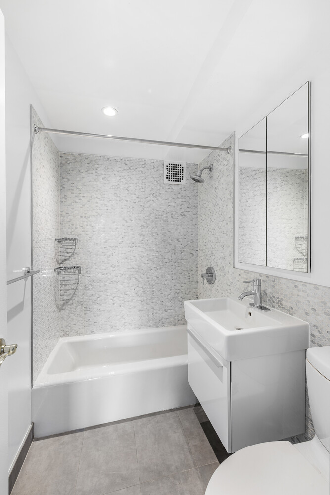 175 WILLOUGHBY Street 15H