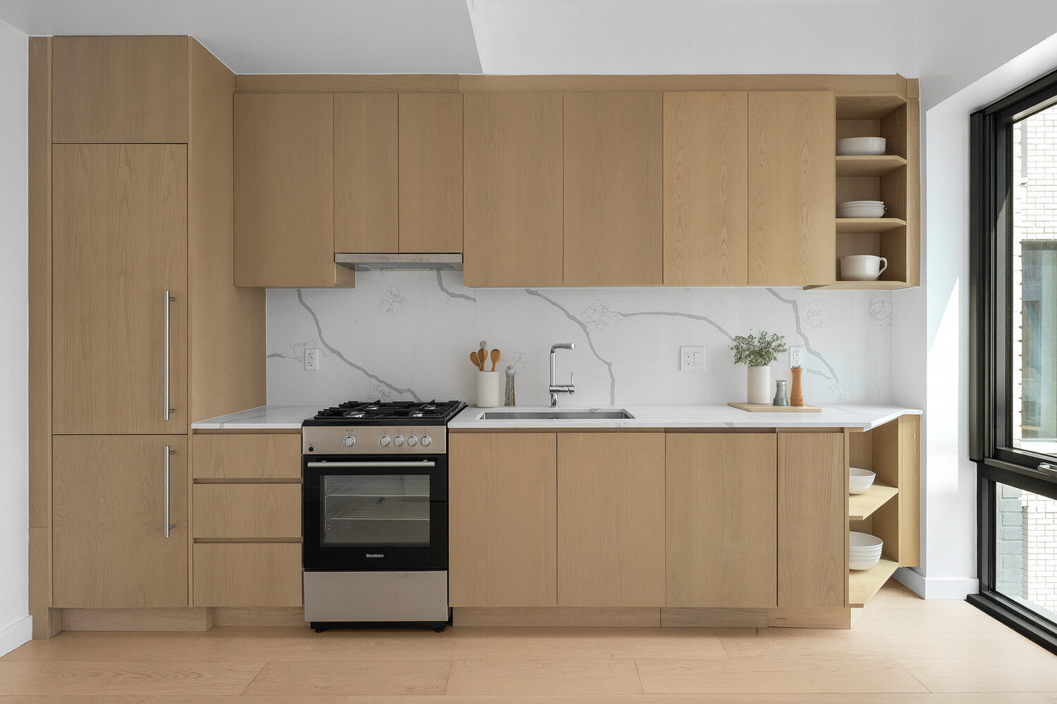 30-05 VERNON Boulevard 3J