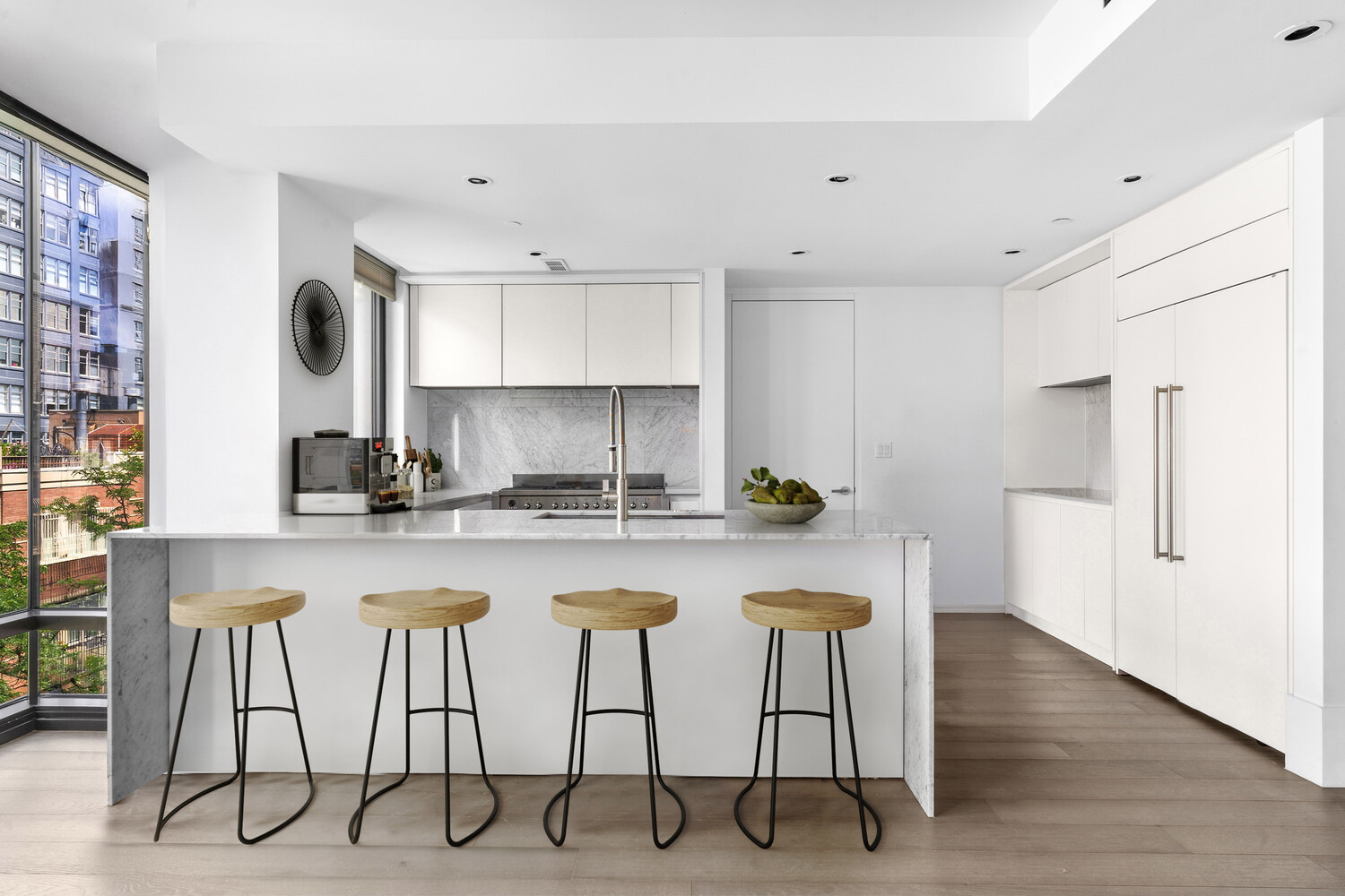 429 KENT Avenue L63