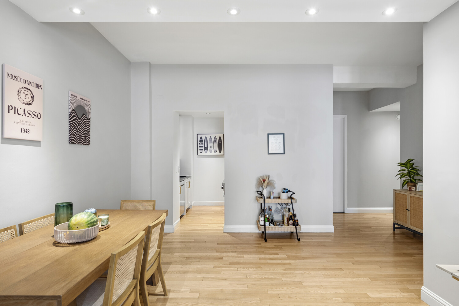 88 GREENWICH Street 604