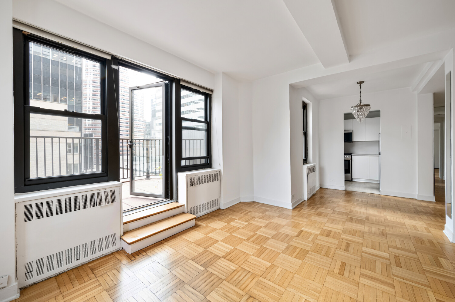 135 E 54TH Street 16E