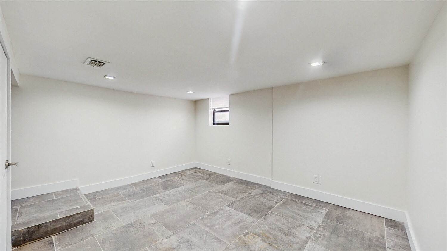 3014 BRIGHTON 1ST Street