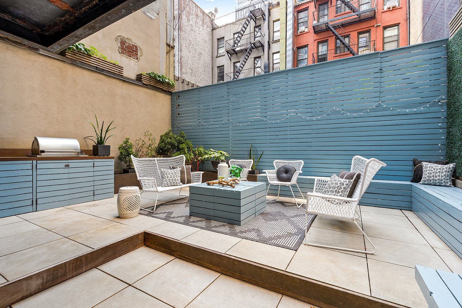 179 LUDLOW Street 2