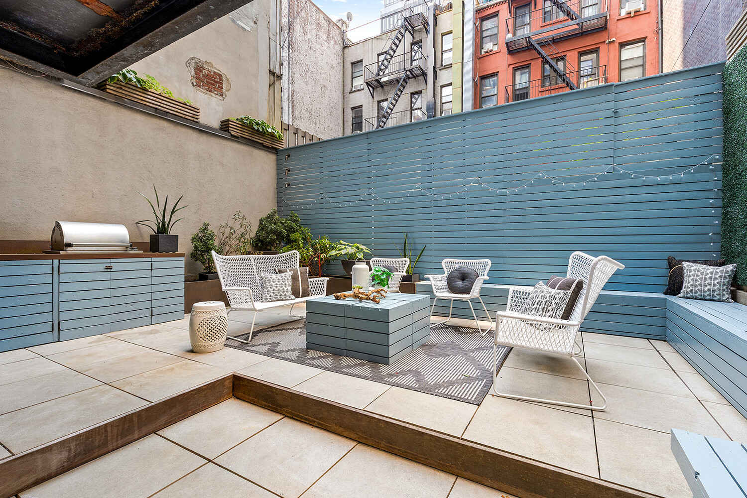 179 LUDLOW Street 2