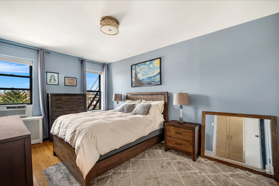 44-14 NEWTOWN Road 5N