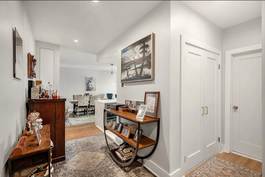 44-14 NEWTOWN Road 5N