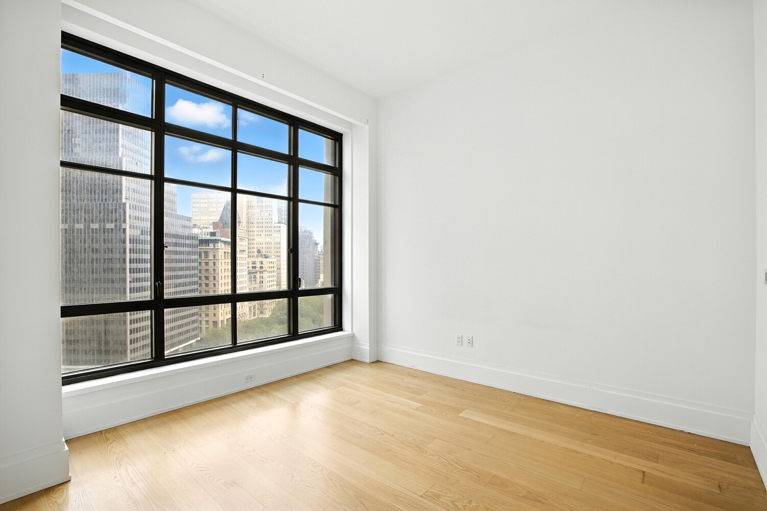 25 PARK Row 10B