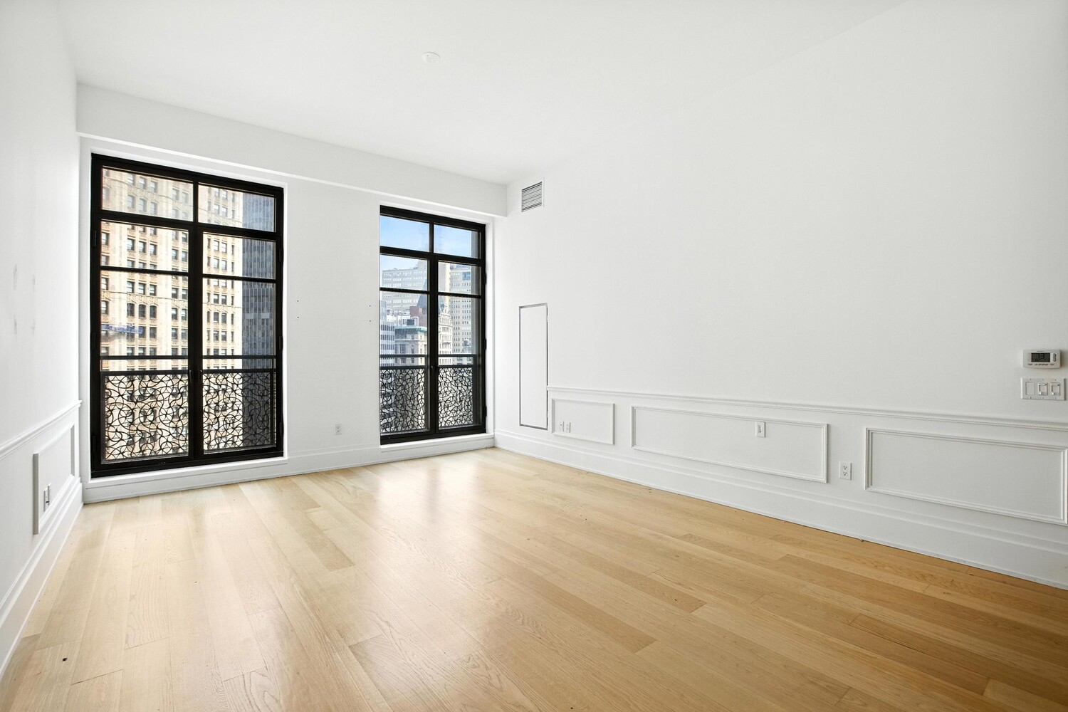 25 PARK Row 10B