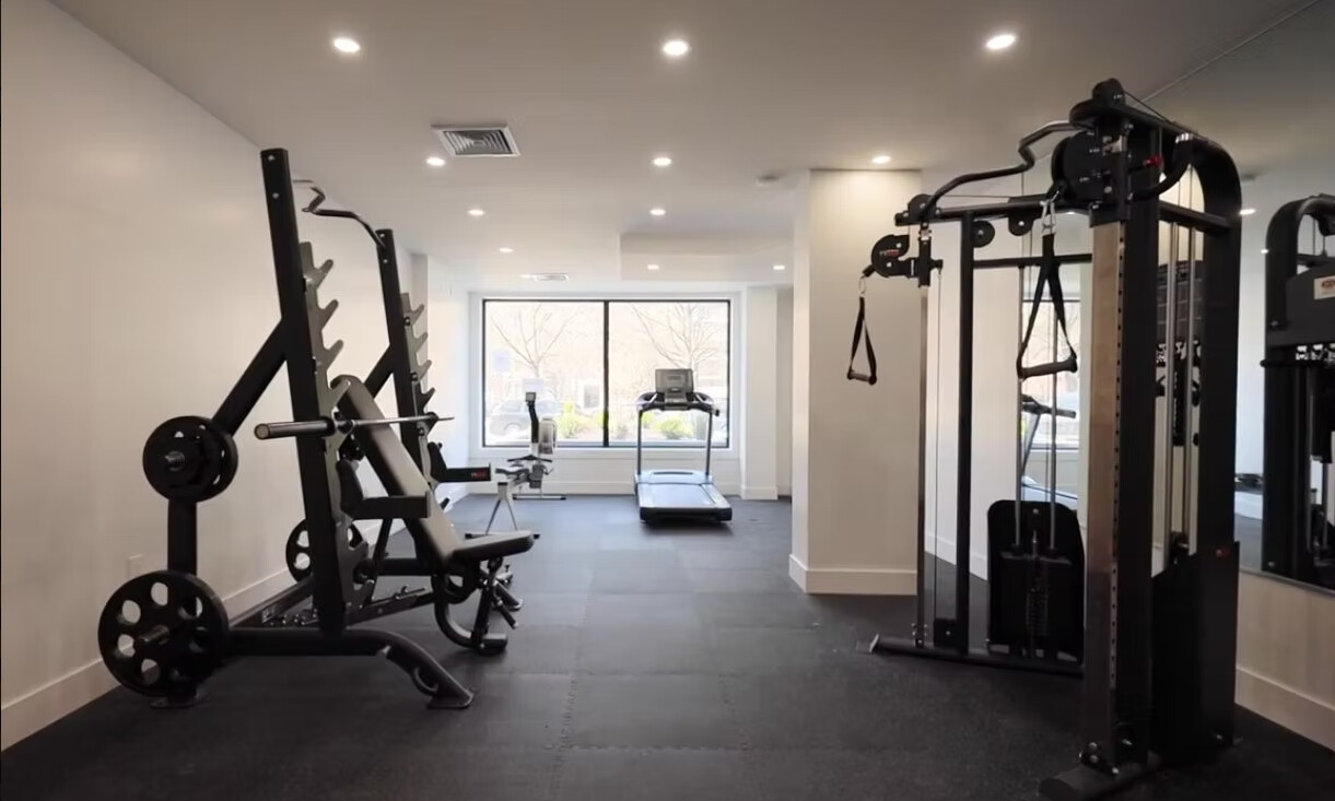 379 OCEAN Parkway 6A