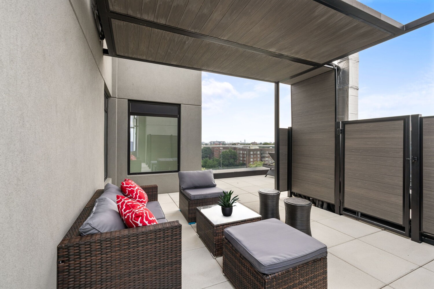 379 OCEAN Parkway 2B