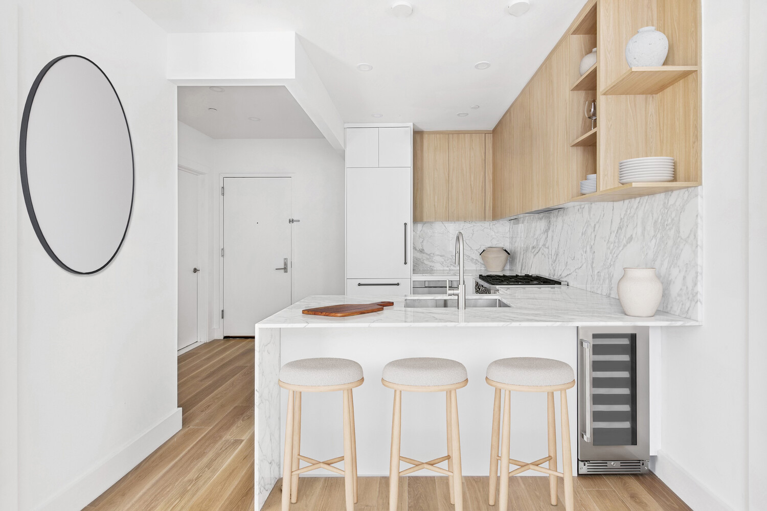 1019 HANCOCK Street 3A