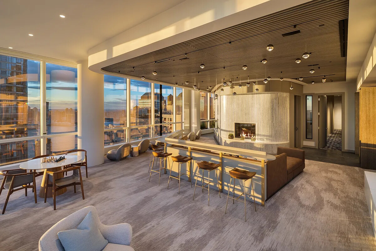 77 GREENWICH Street 23C