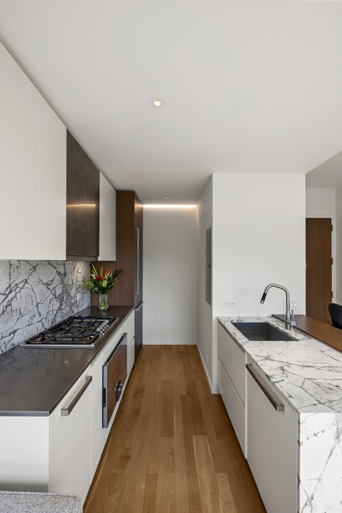 75 KENMARE Street 5H